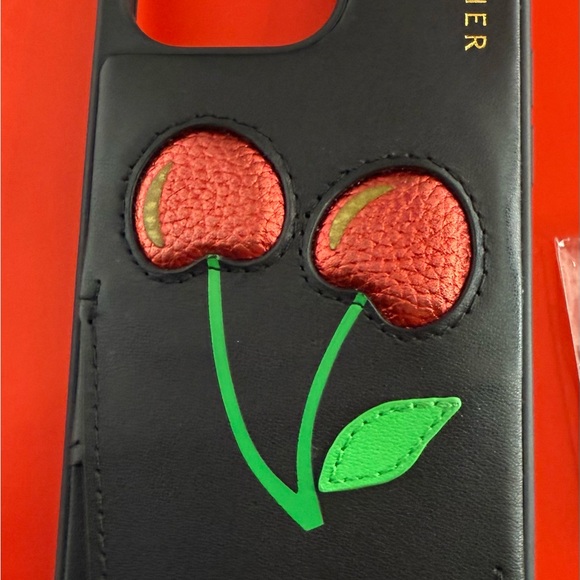 Bandolier Gia Cherry Crossbody for I Phone 13 Pro - Limited Edition - Picture 2 of 6